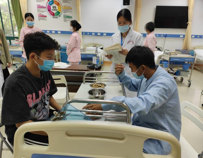 日出水了啊快点使劲动态图