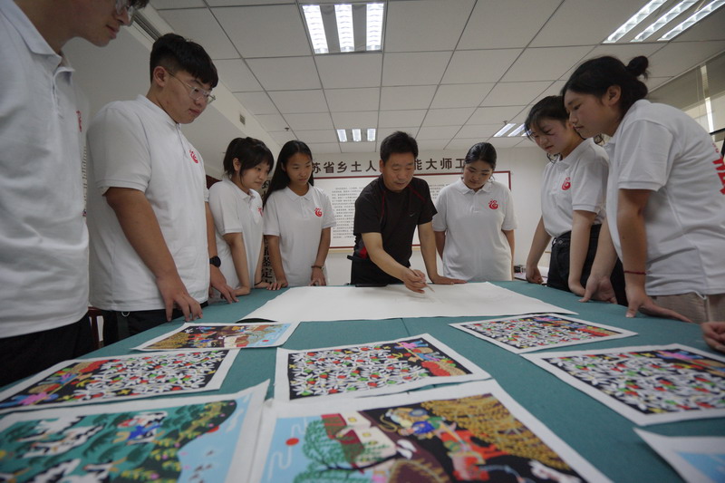 日出水了啊快点使劲动态图