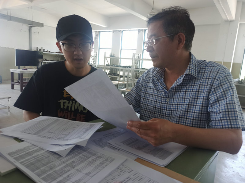 日出水了啊快点使劲动态图