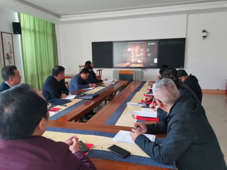 日出水了啊快点使劲动态图