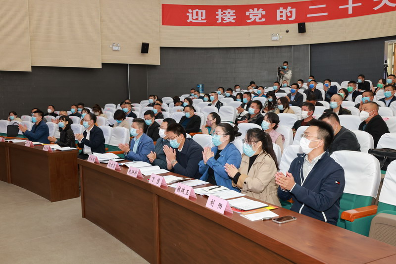 日出水了啊快点使劲动态图