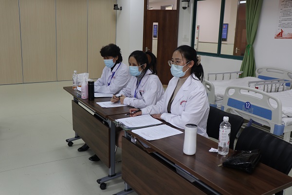 日出水了啊快点使劲动态图