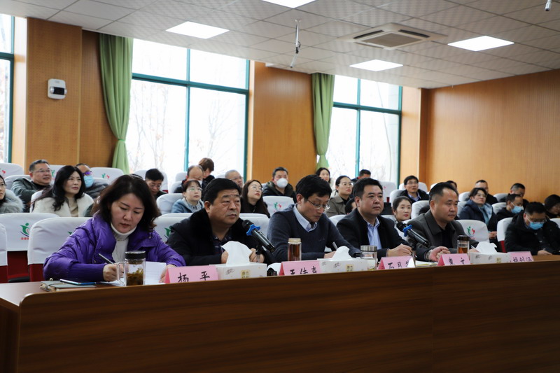 日出水了啊快点使劲动态图