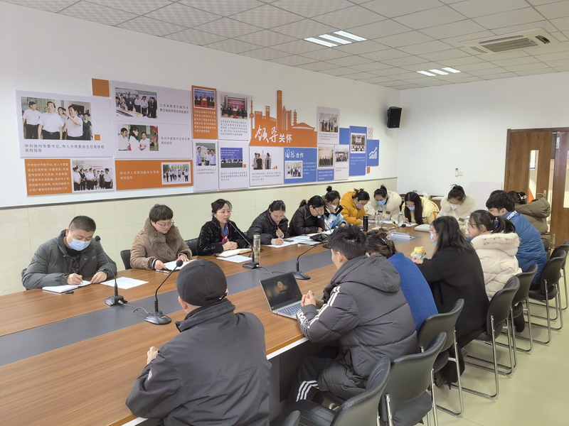 日出水了啊快点使劲动态图