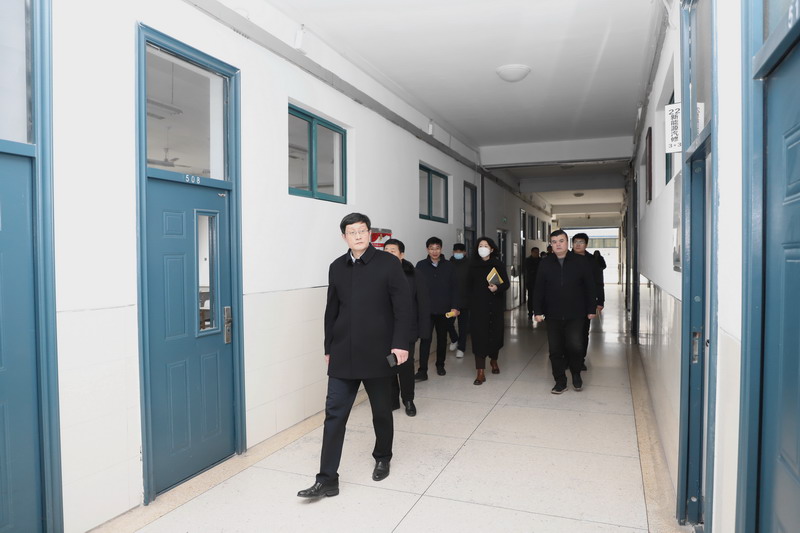 日出水了啊快点使劲动态图