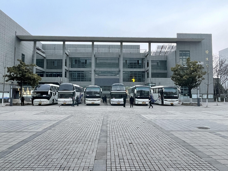 日出水了啊快点使劲动态图