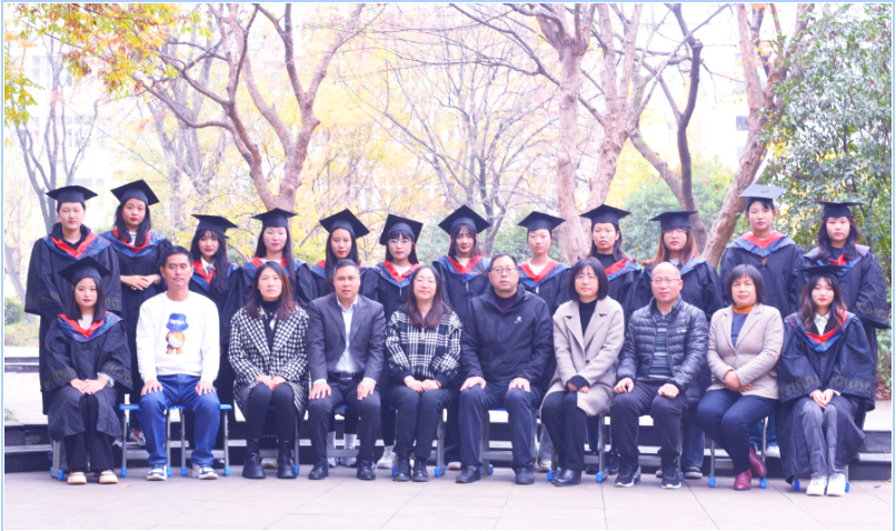 日出水了啊快点使劲动态图