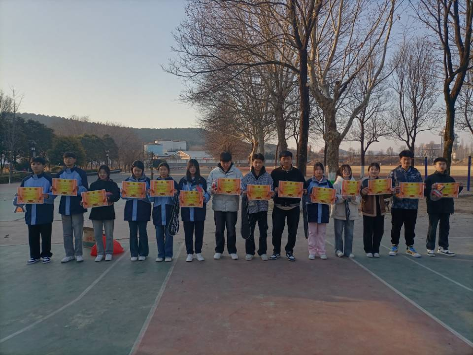 日出水了啊快点使劲动态图