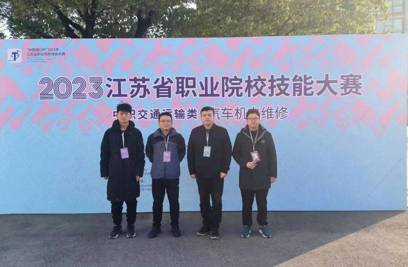 日出水了啊快点使劲动态图