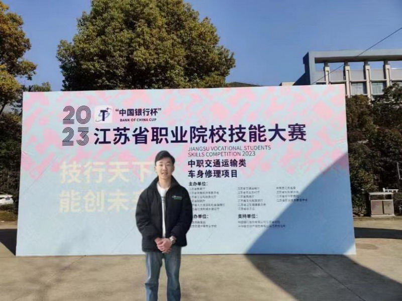 日出水了啊快点使劲动态图