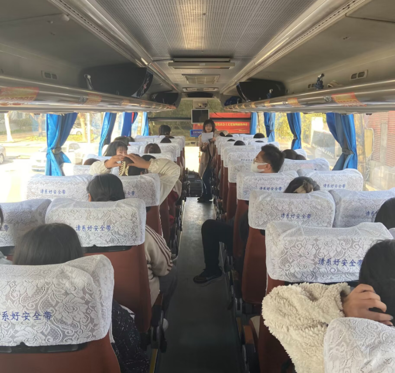 日出水了啊快点使劲动态图