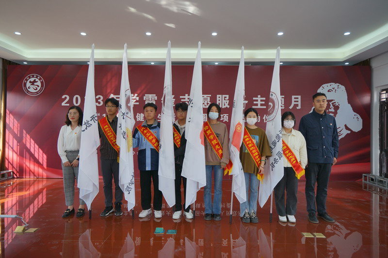 日出水了啊快点使劲动态图