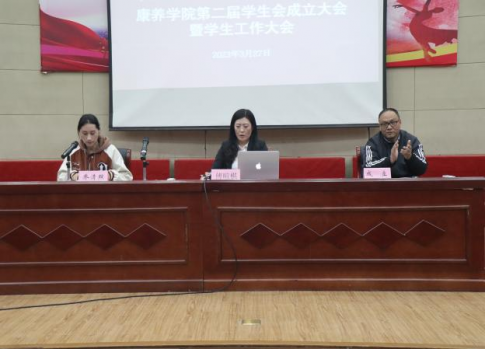 日出水了啊快点使劲动态图