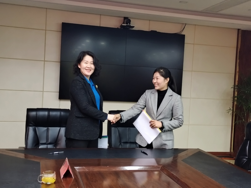 日出水了啊快点使劲动态图