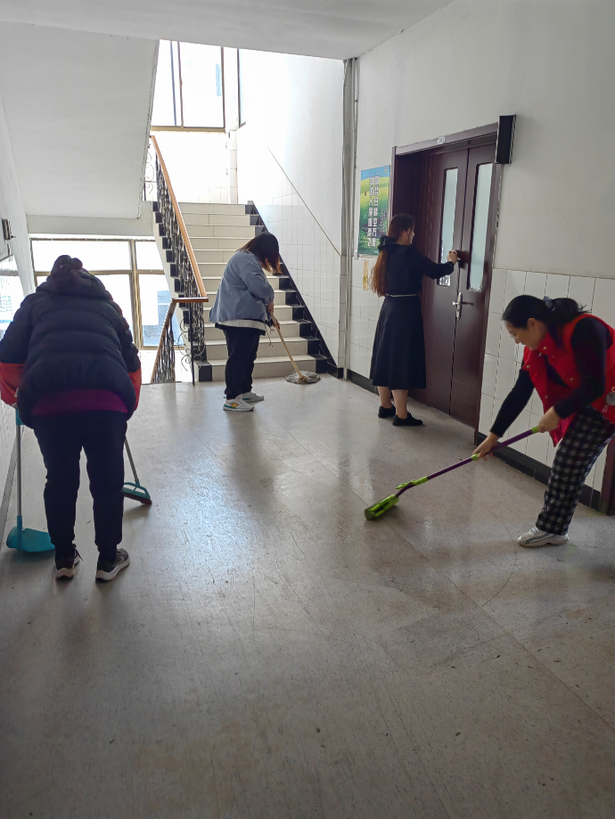 日出水了啊快点使劲动态图