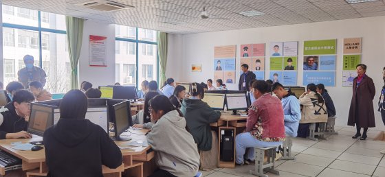 日出水了啊快点使劲动态图