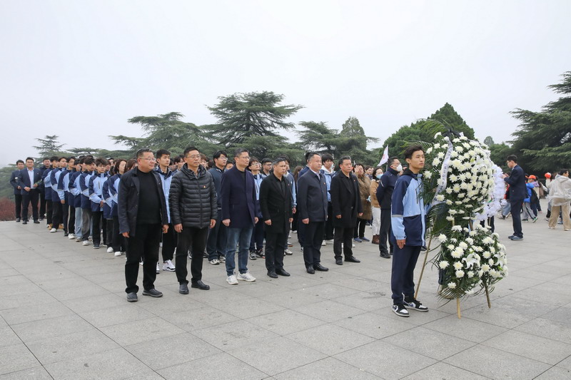 日出水了啊快点使劲动态图