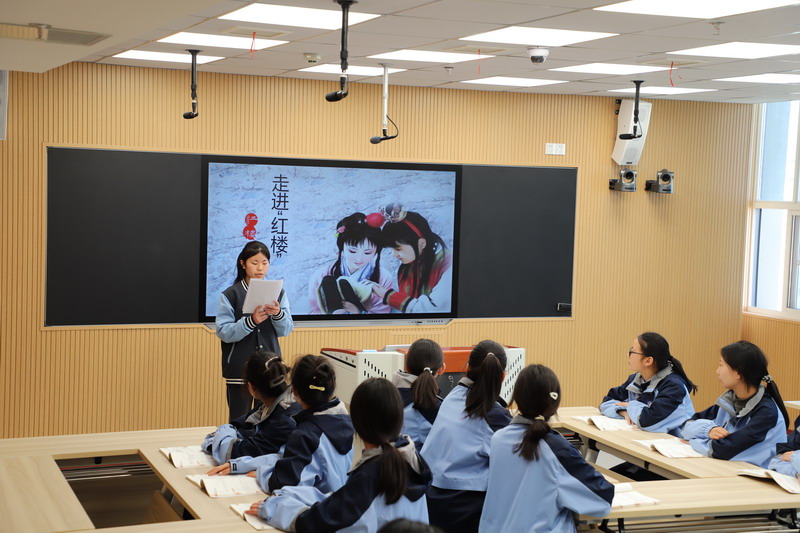 日出水了啊快点使劲动态图