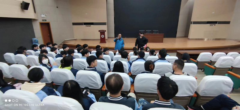 日出水了啊快点使劲动态图