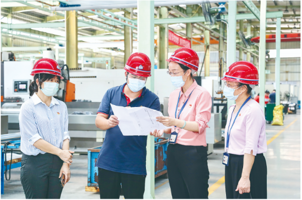 日出水了啊快点使劲动态图