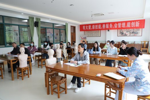 日出水了啊快点使劲动态图