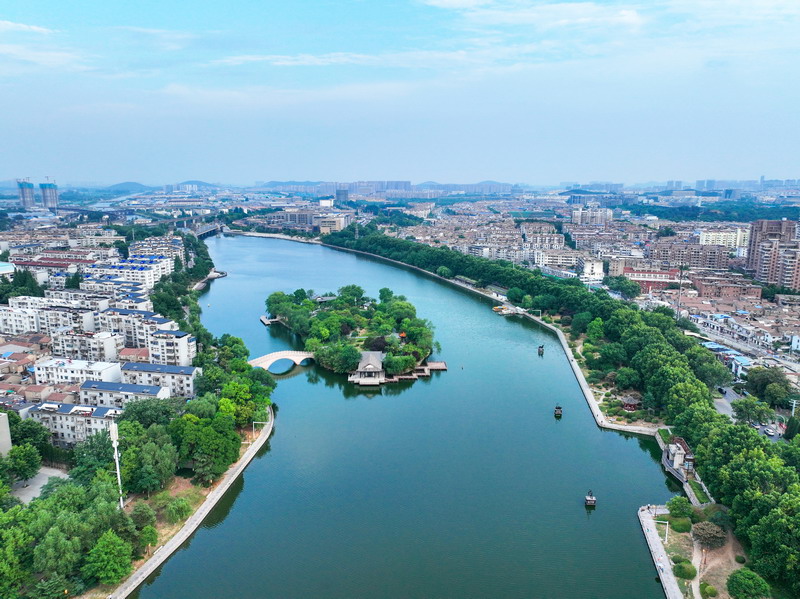 日出水了啊快点使劲动态图