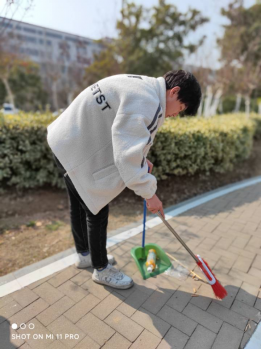 日出水了啊快点使劲动态图