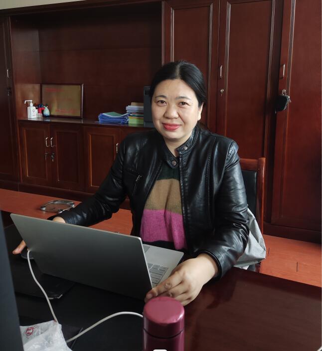 日出水了啊快点使劲动态图