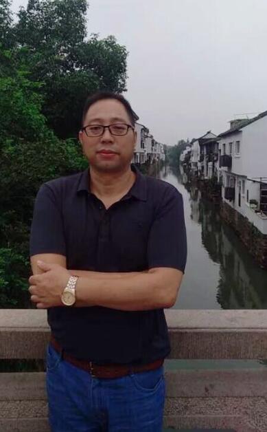 日出水了啊快点使劲动态图