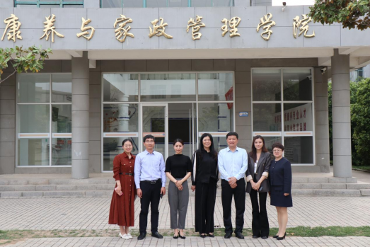 日出水了啊快点使劲动态图