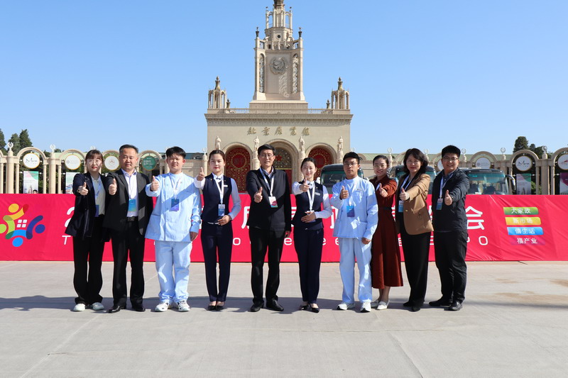 日出水了啊快点使劲动态图