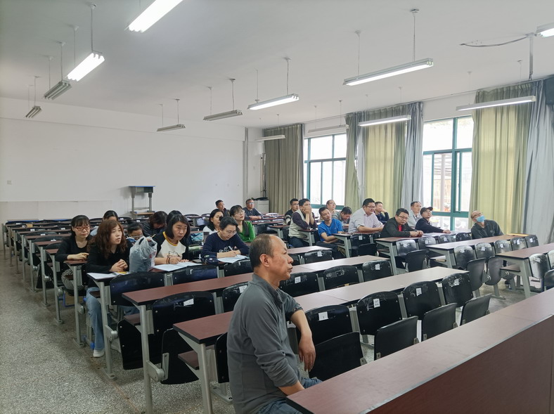 日出水了啊快点使劲动态图