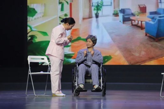 日出水了啊快点使劲动态图