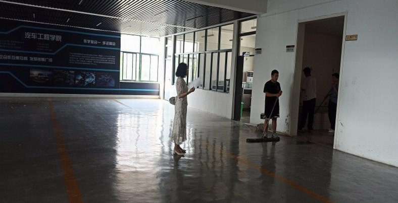 日出水了啊快点使劲动态图