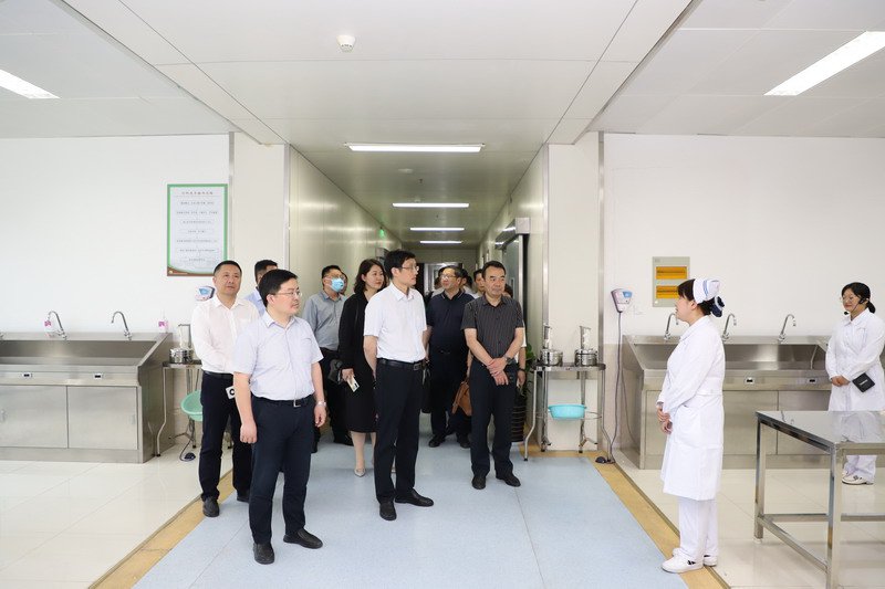 日出水了啊快点使劲动态图