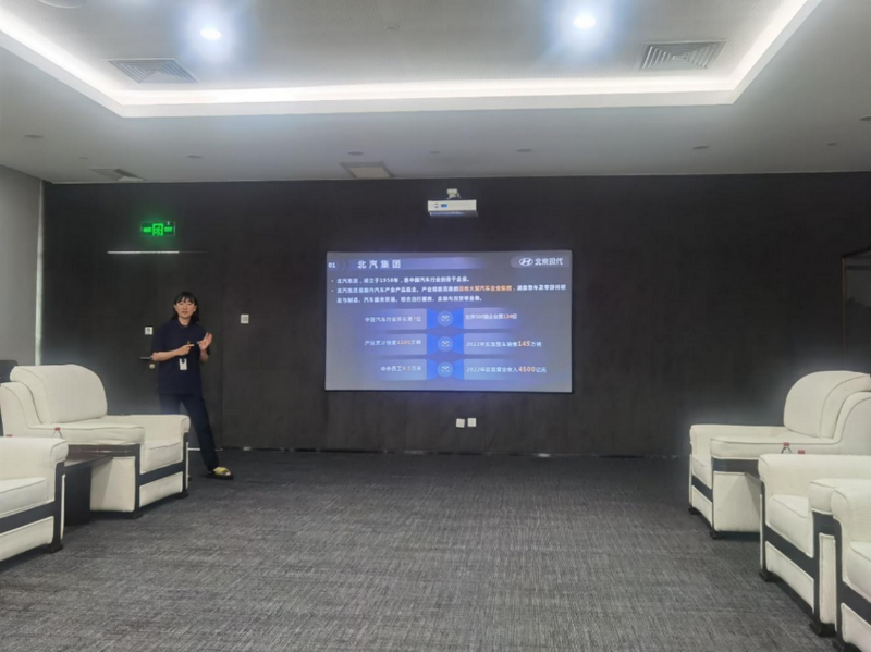 日出水了啊快点使劲动态图