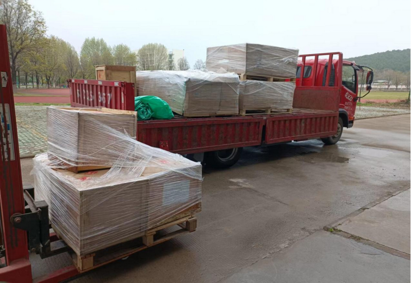 日出水了啊快点使劲动态图