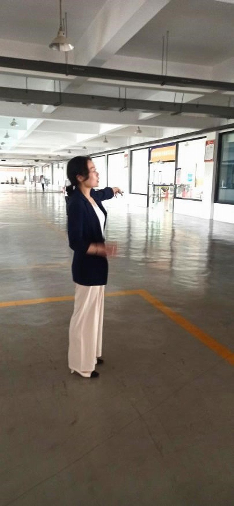 日出水了啊快点使劲动态图