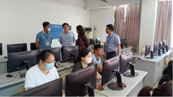 日出水了啊快点使劲动态图