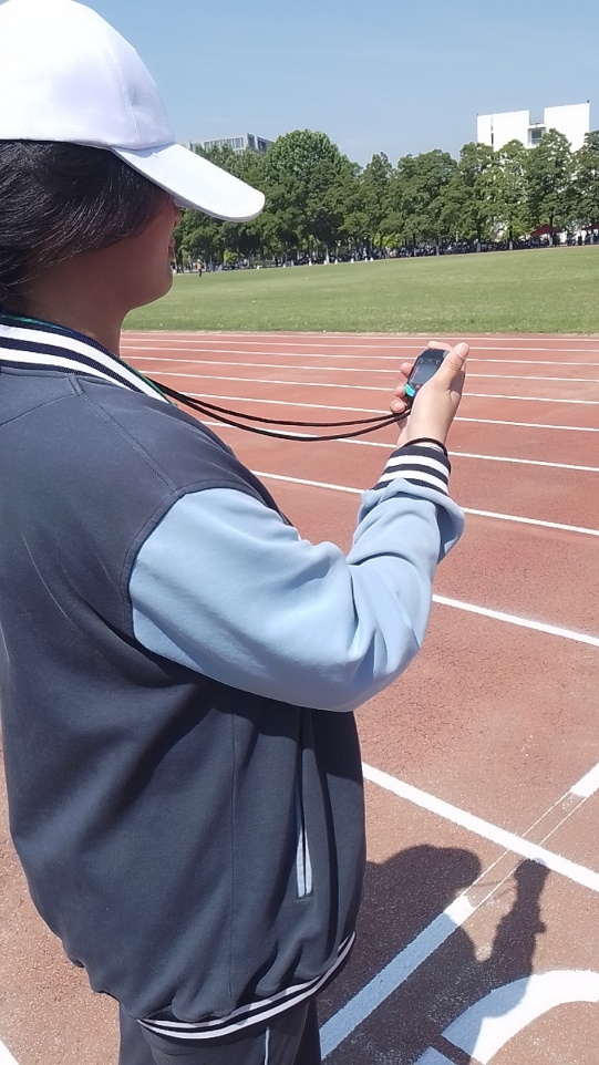 日出水了啊快点使劲动态图