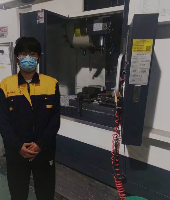 日出水了啊快点使劲动态图