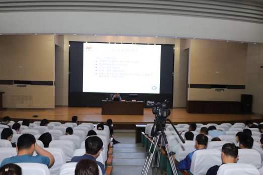 日出水了啊快点使劲动态图