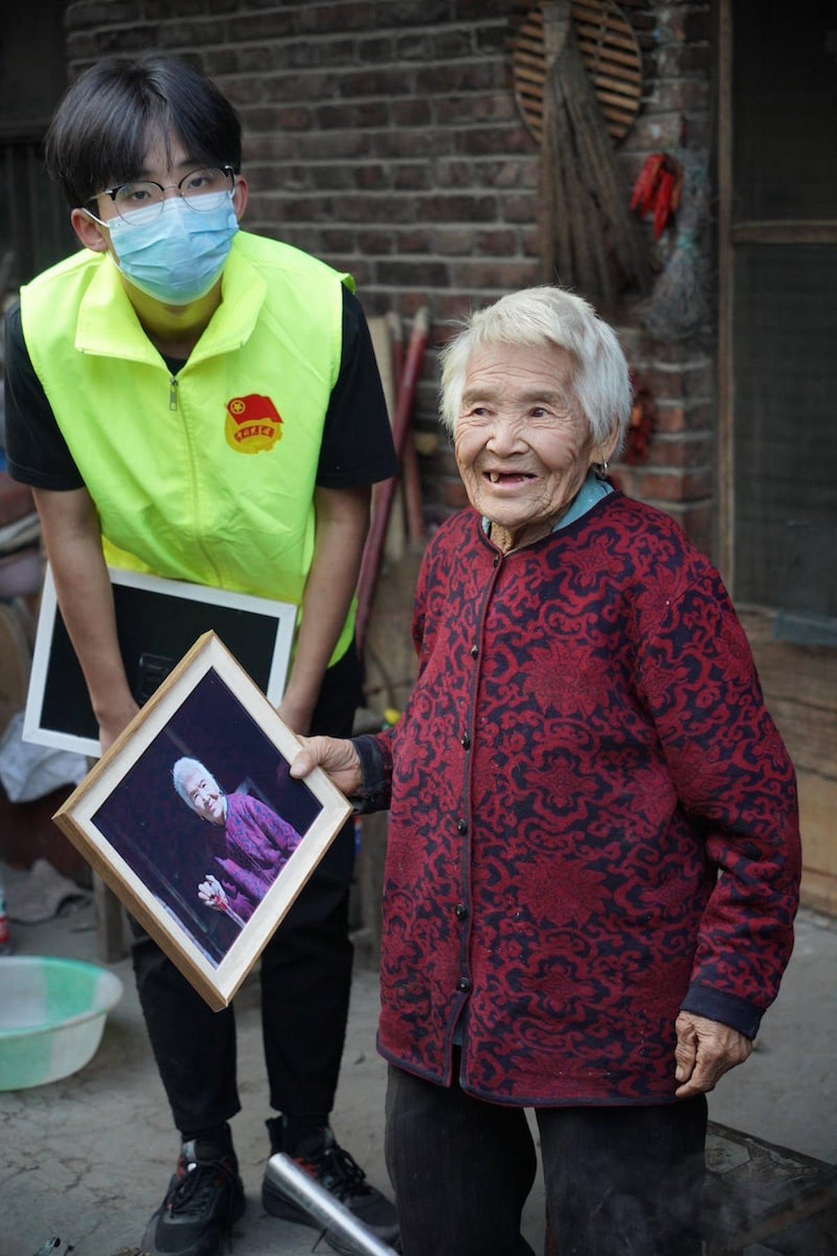 日出水了啊快点使劲动态图