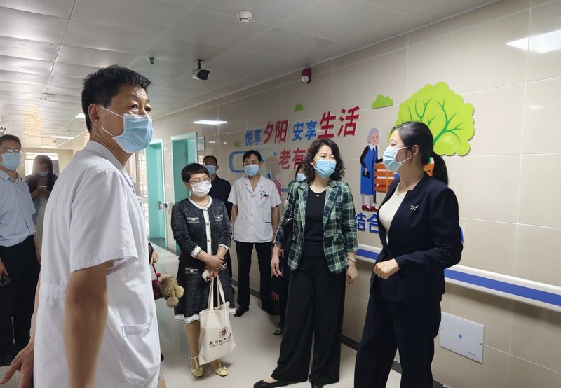 日出水了啊快点使劲动态图