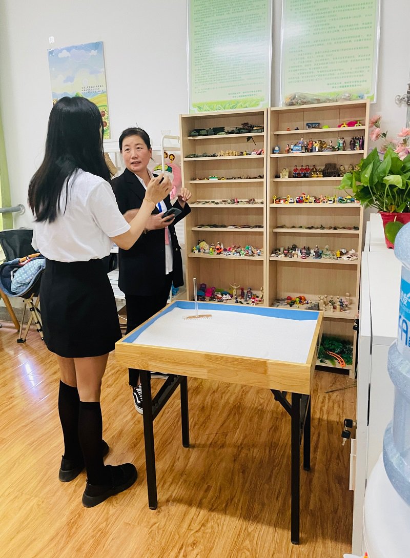 日出水了啊快点使劲动态图