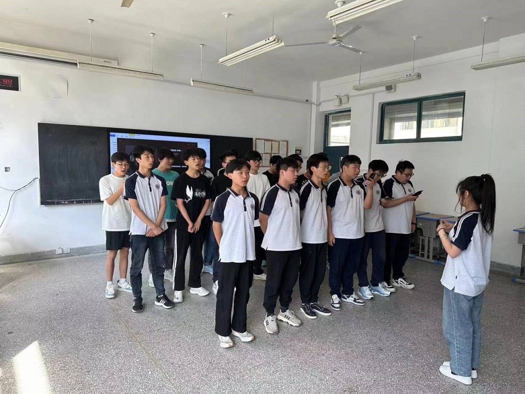 日出水了啊快点使劲动态图