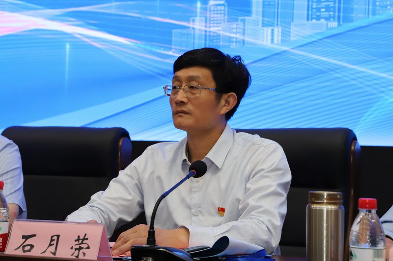 日出水了啊快点使劲动态图