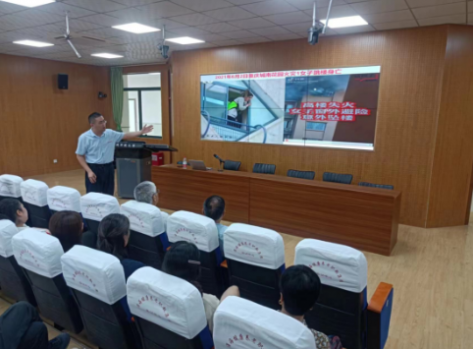 日出水了啊快点使劲动态图