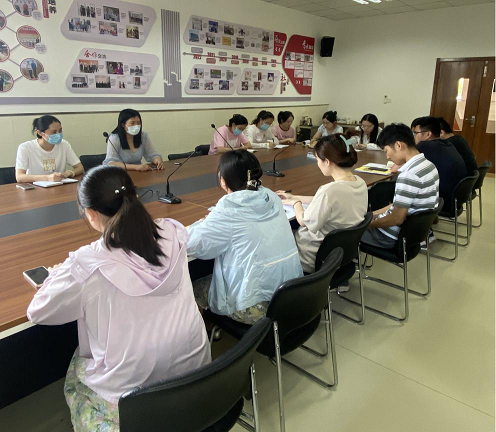 日出水了啊快点使劲动态图