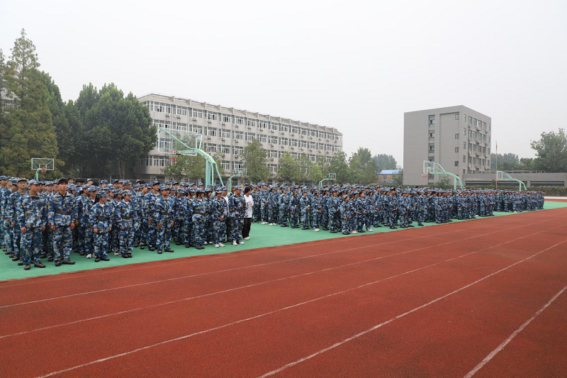 日出水了啊快点使劲动态图